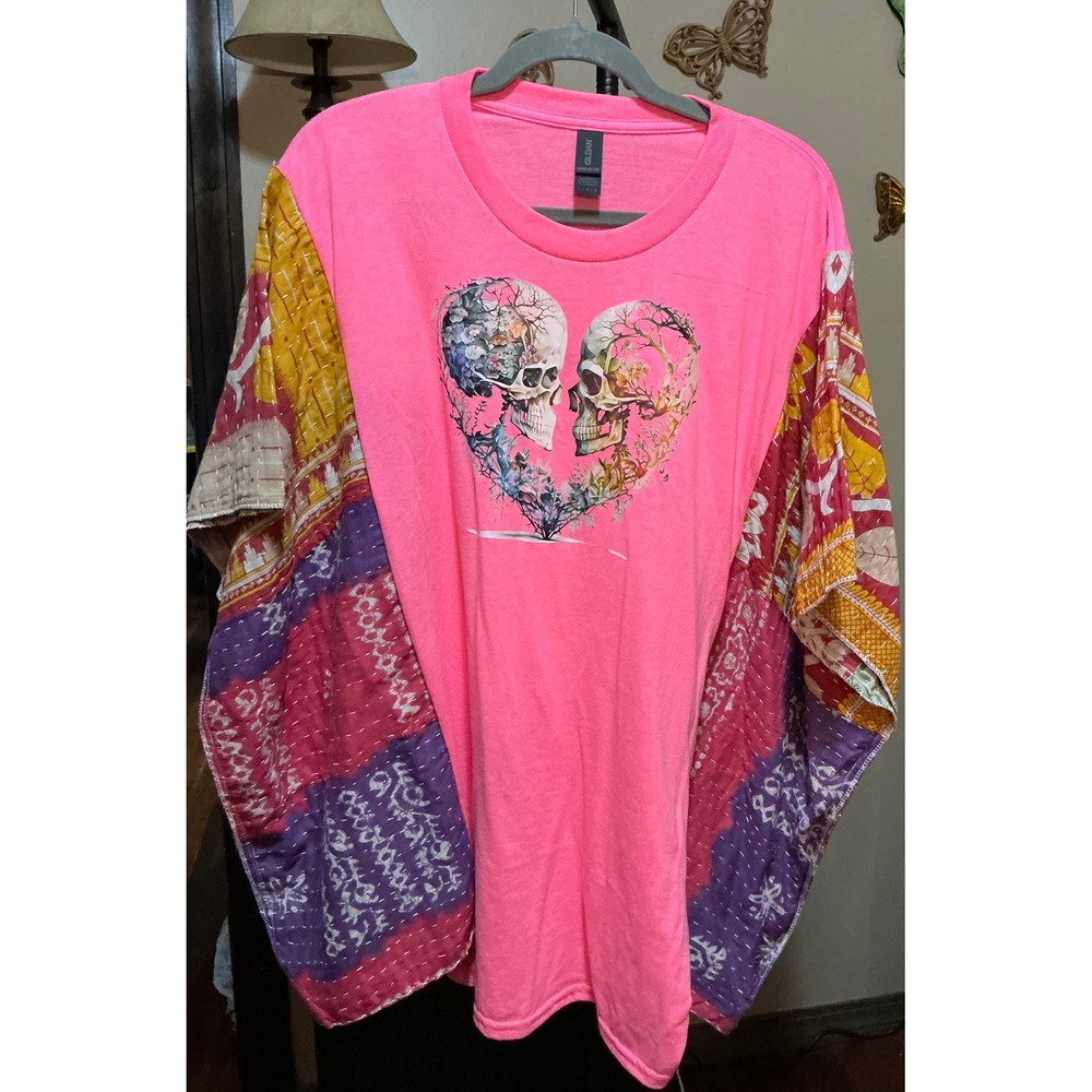 Gildan Custom Pink Skull Heart Graphic Tee Kantha Quilt Sleeve Kimono Top Large